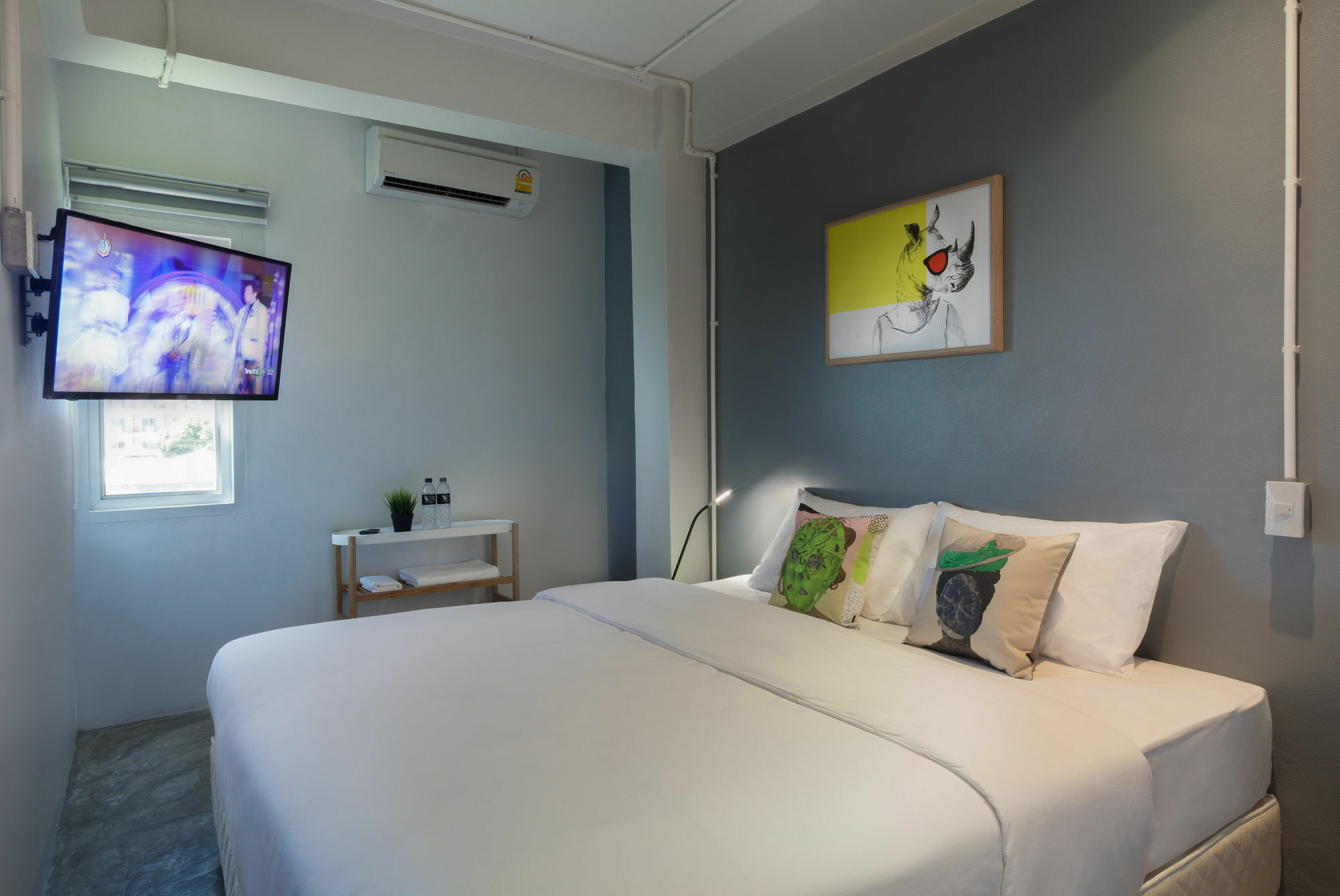 W1A Jomtien Hotell Exteriör bild