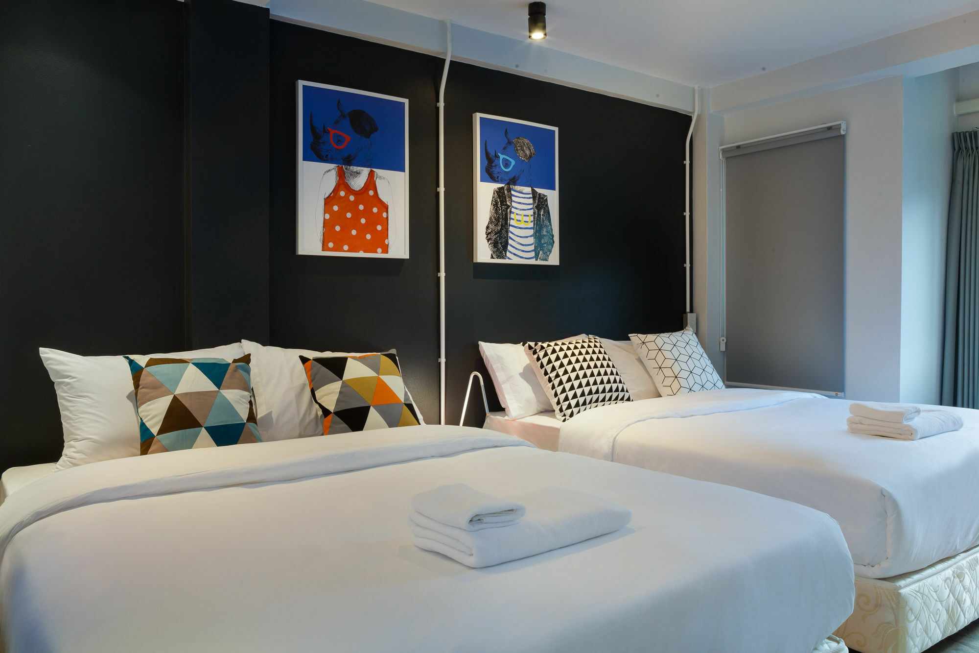 W1A Jomtien Hotell Exteriör bild