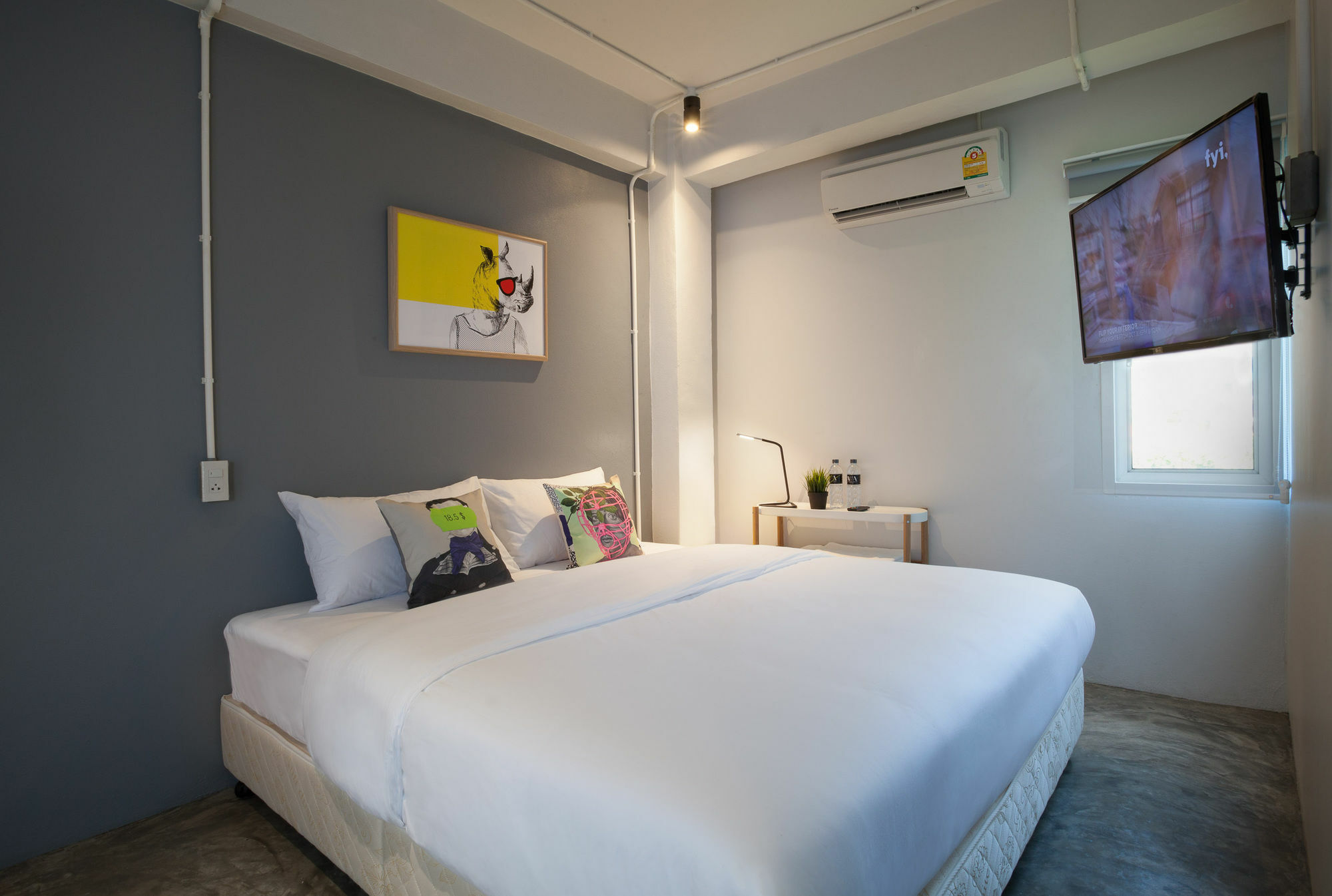 W1A Jomtien Hotell Exteriör bild